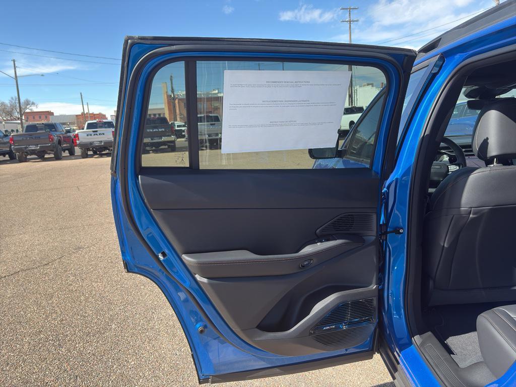 new 2026 Jeep Cherokee car, priced at $43,971