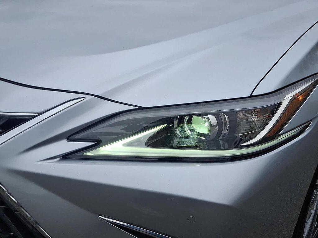 used 2023 Lexus ES 250 car, priced at $32,967