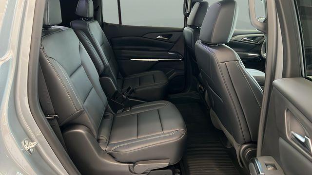 new 2026 Chevrolet Traverse car, priced at $46,149