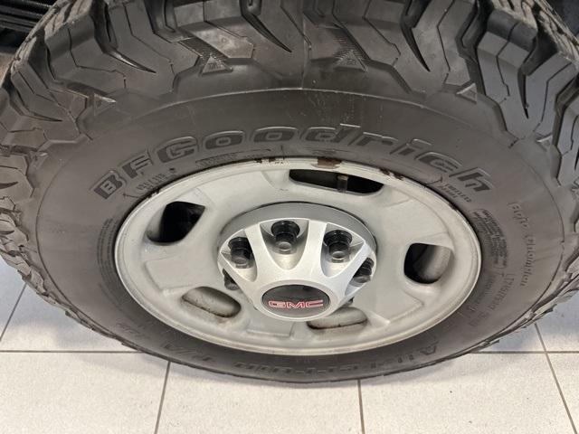 used 2021 GMC Sierra 2500 car, priced at $26,995