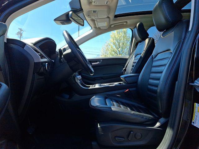 used 2022 Ford Edge car, priced at $26,438