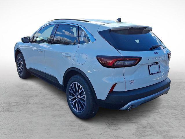 new 2025 Ford Escape PHEV car, priced at $42,504