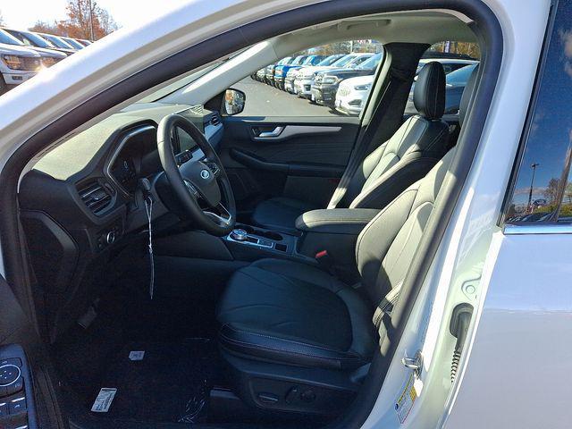 new 2025 Ford Escape PHEV car, priced at $42,504