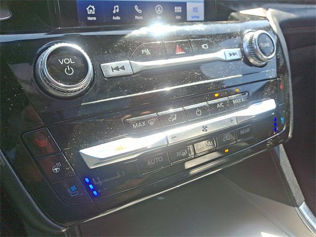 used 2023 Ford Explorer car, priced at $35,398