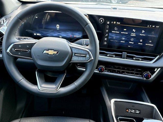 new 2026 Chevrolet Equinox car, priced at $26,844