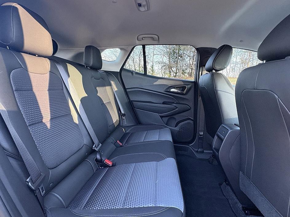 used 2025 Chevrolet Trax car, priced at $19,987