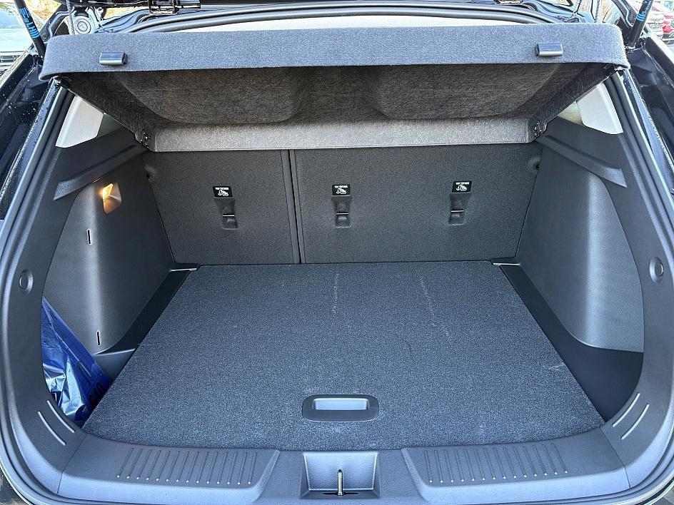 new 2026 Chevrolet Trax car, priced at $25,295