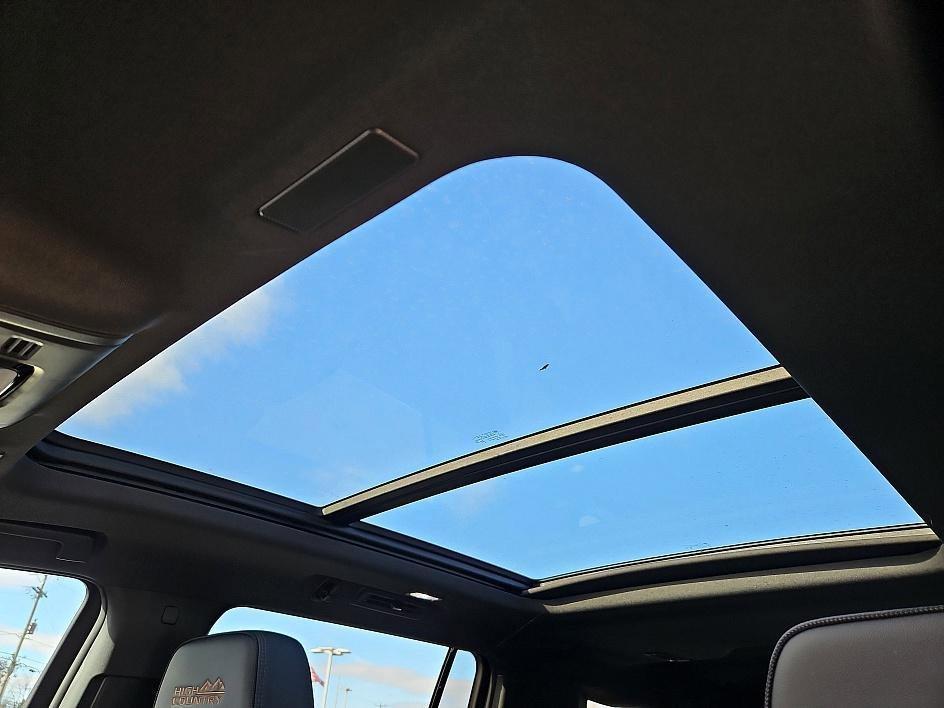 new 2026 Chevrolet Suburban car, priced at $87,384