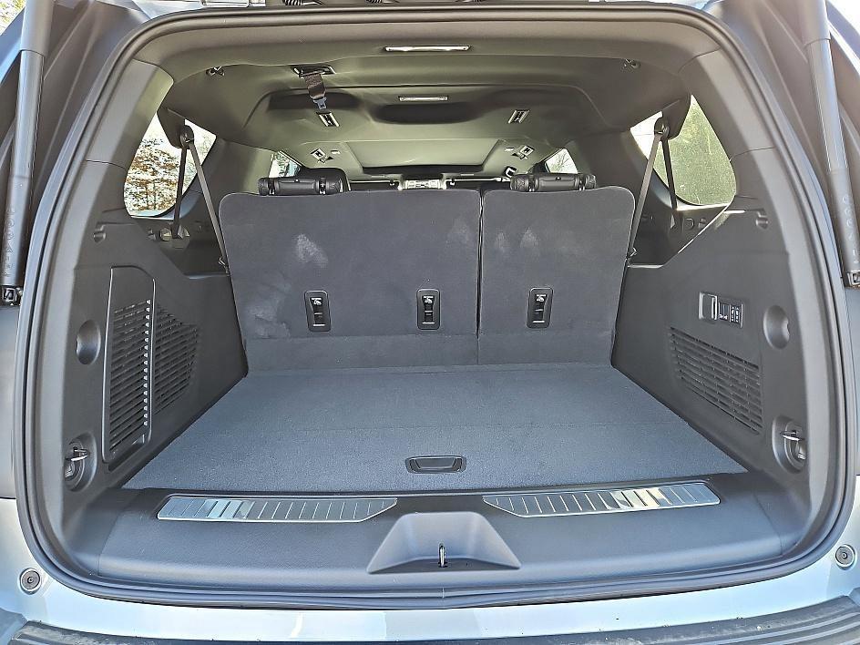 new 2026 Chevrolet Suburban car, priced at $87,384