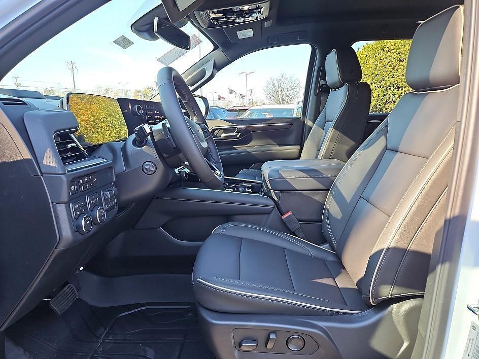 new 2026 Chevrolet Suburban car, priced at $82,274