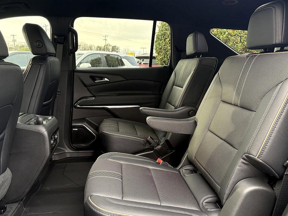 new 2026 Chevrolet Traverse car, priced at $48,344