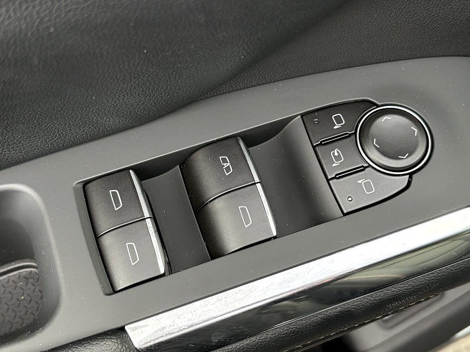 new 2026 Chevrolet Traverse car, priced at $48,344