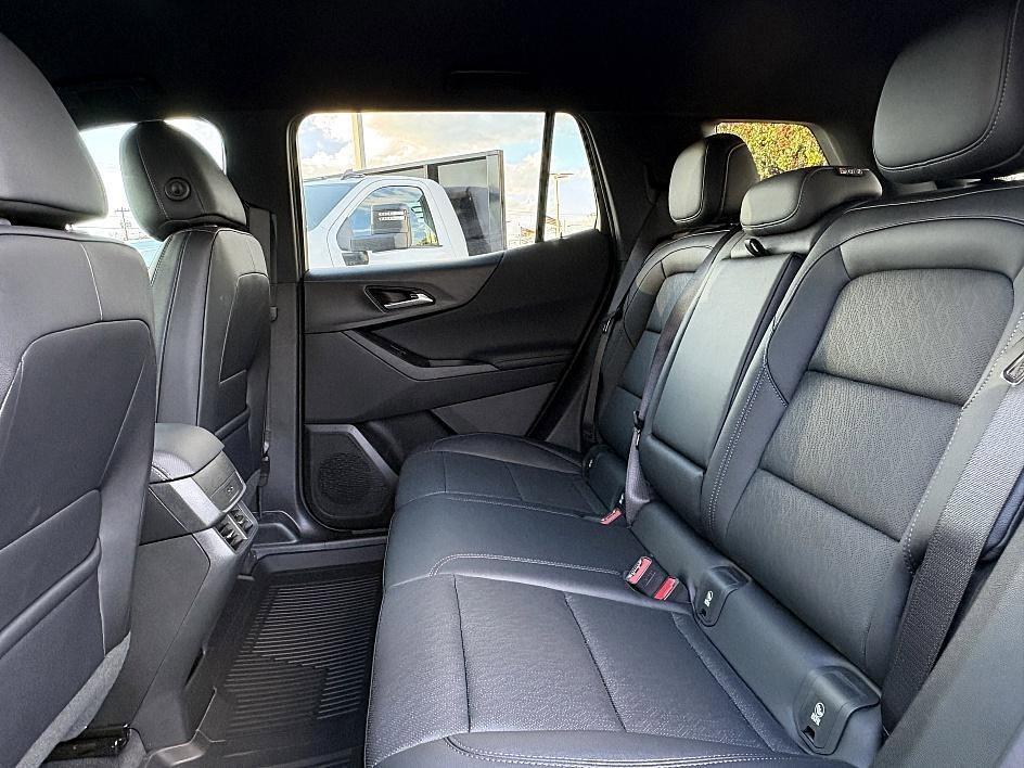 new 2026 Chevrolet Equinox car, priced at $26,844