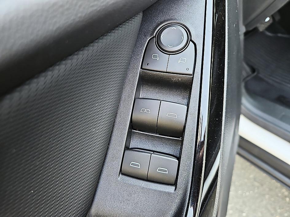 new 2026 Chevrolet Equinox car, priced at $24,995