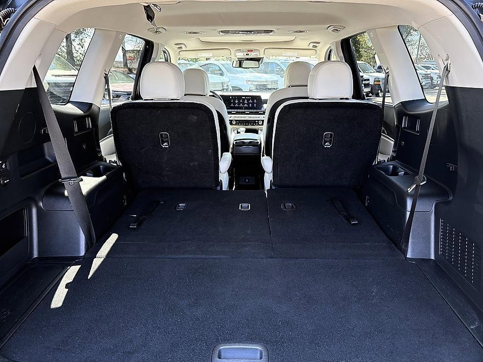 used 2023 Kia Telluride car, priced at $32,908