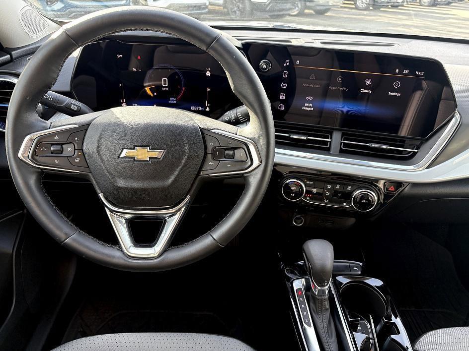 used 2024 Chevrolet Trax car, priced at $20,719