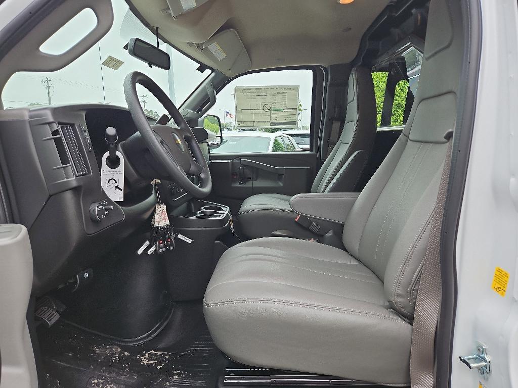 new 2026 Chevrolet Express 2500 car, priced at $55,528