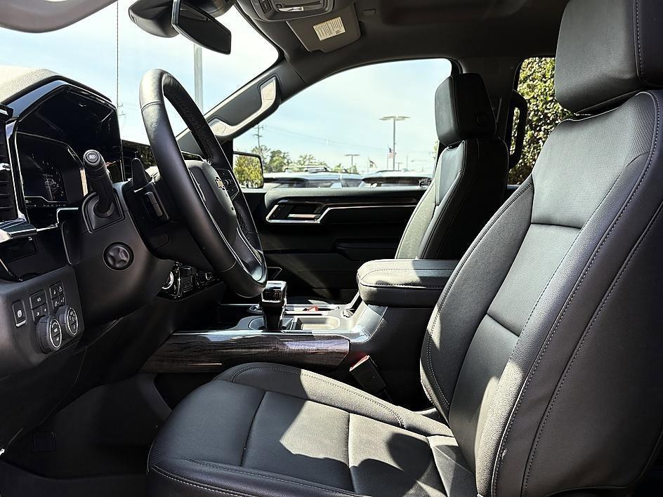 used 2024 Chevrolet Silverado 1500 car, priced at $48,216