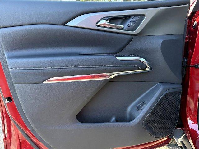 new 2026 Chevrolet Traverse car, priced at $35,790