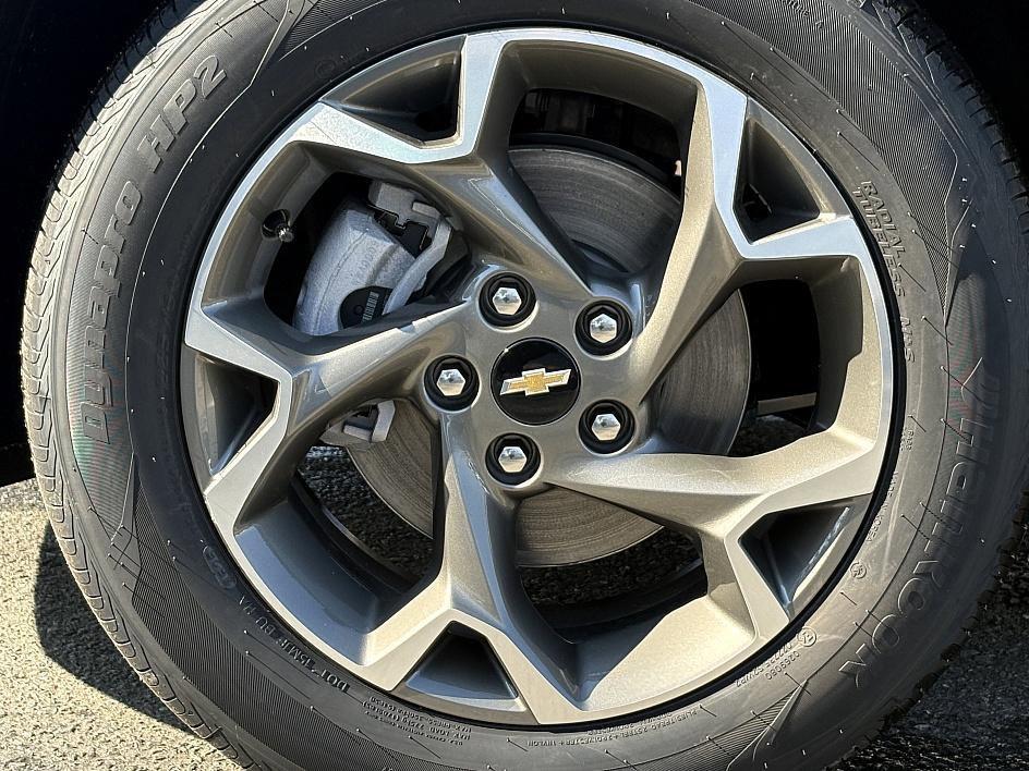 new 2026 Chevrolet Trax car, priced at $21,090