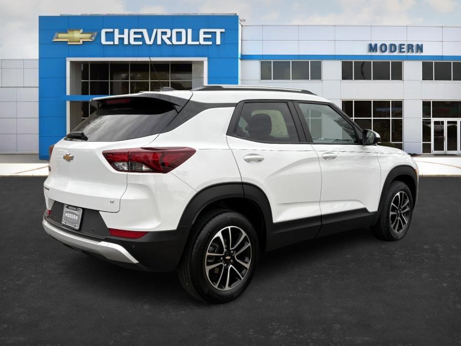 used 2025 Chevrolet TrailBlazer car, priced at $21,987