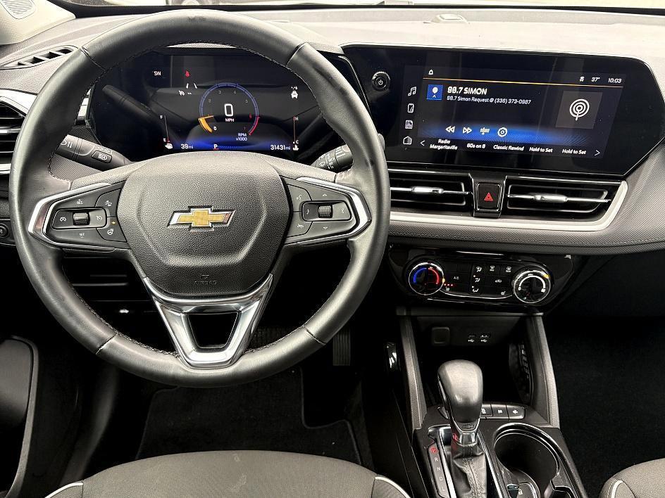 used 2025 Chevrolet TrailBlazer car, priced at $21,987