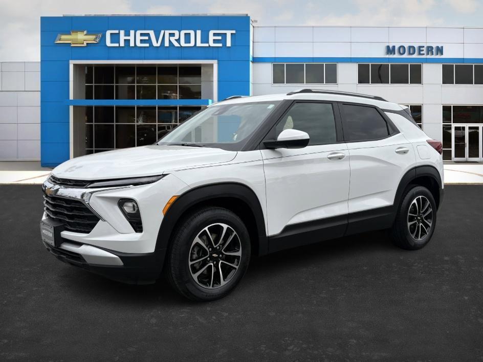 used 2025 Chevrolet TrailBlazer car, priced at $20,987