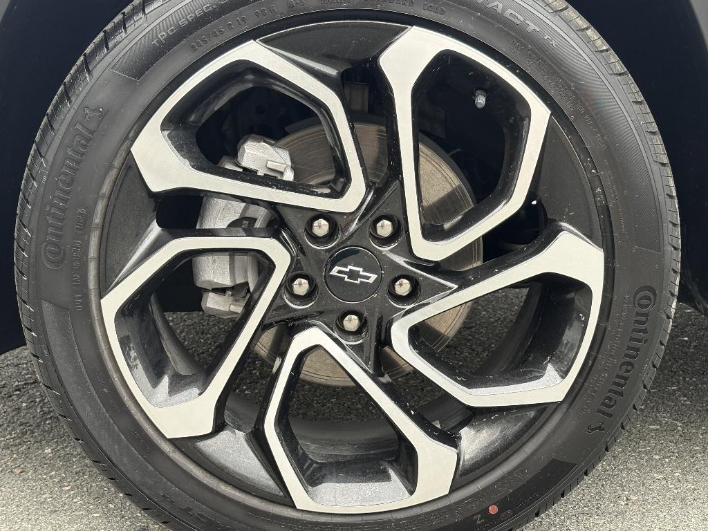 used 2024 Chevrolet Trax car, priced at $23,952