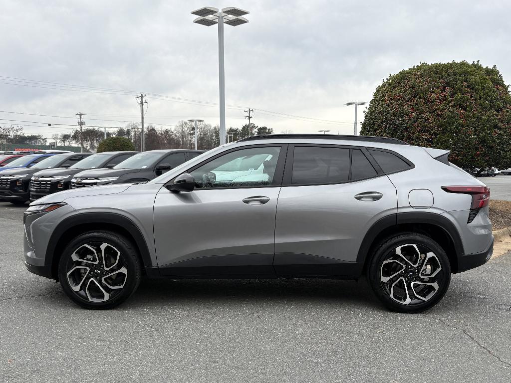 used 2024 Chevrolet Trax car, priced at $23,952