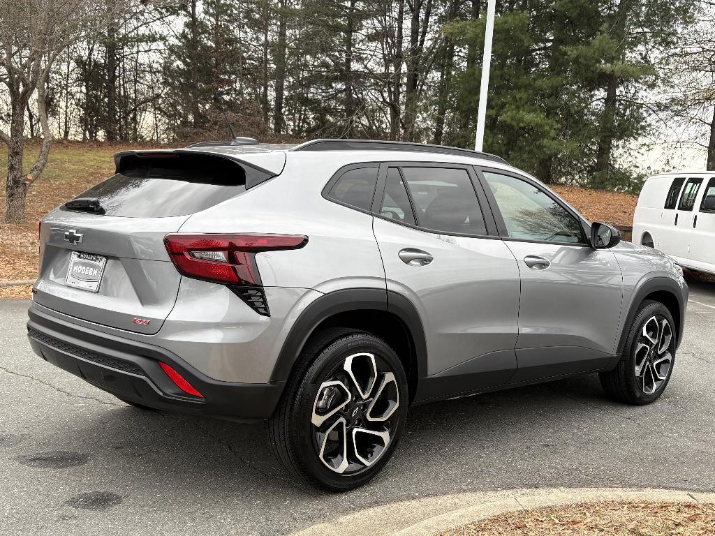 used 2024 Chevrolet Trax car, priced at $23,952