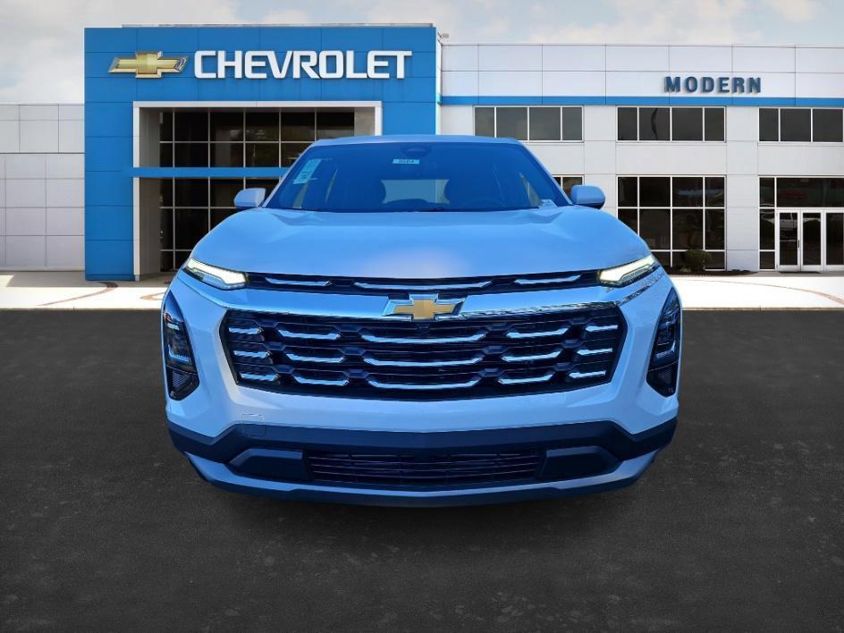 new 2026 Chevrolet Equinox car, priced at $26,295