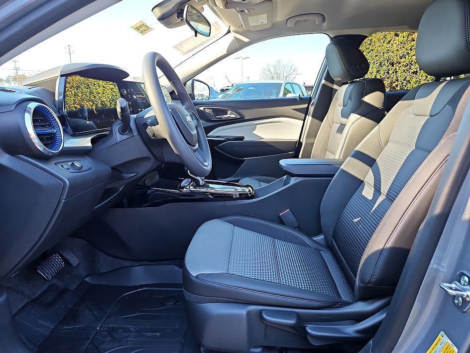 new 2026 Chevrolet Trax car, priced at $24,295