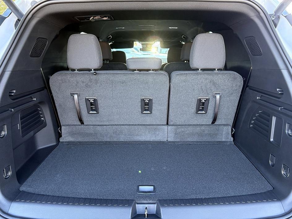 new 2026 Chevrolet Traverse car, priced at $36,884