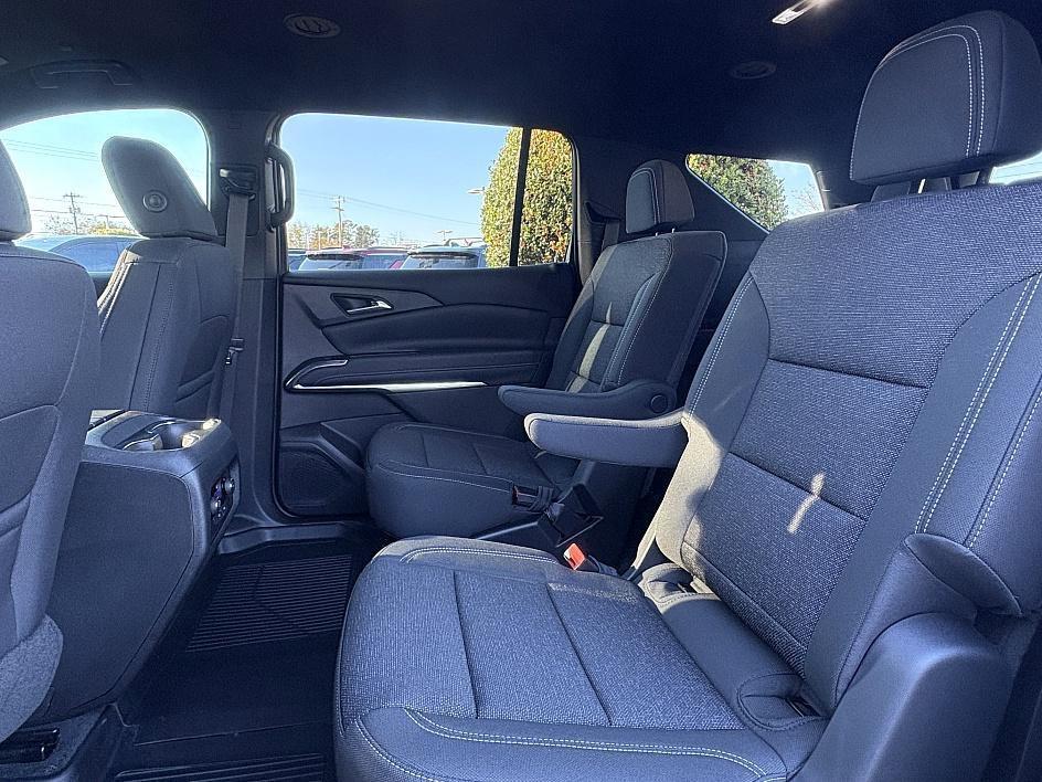 new 2026 Chevrolet Traverse car, priced at $36,884