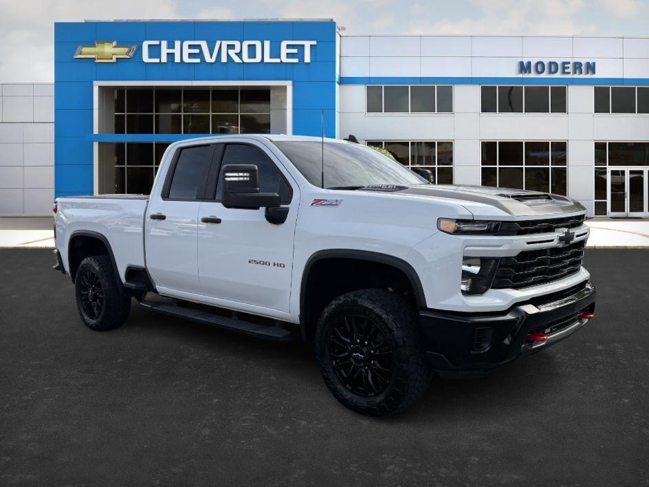 used 2024 Chevrolet Silverado 2500 car, priced at $42,987