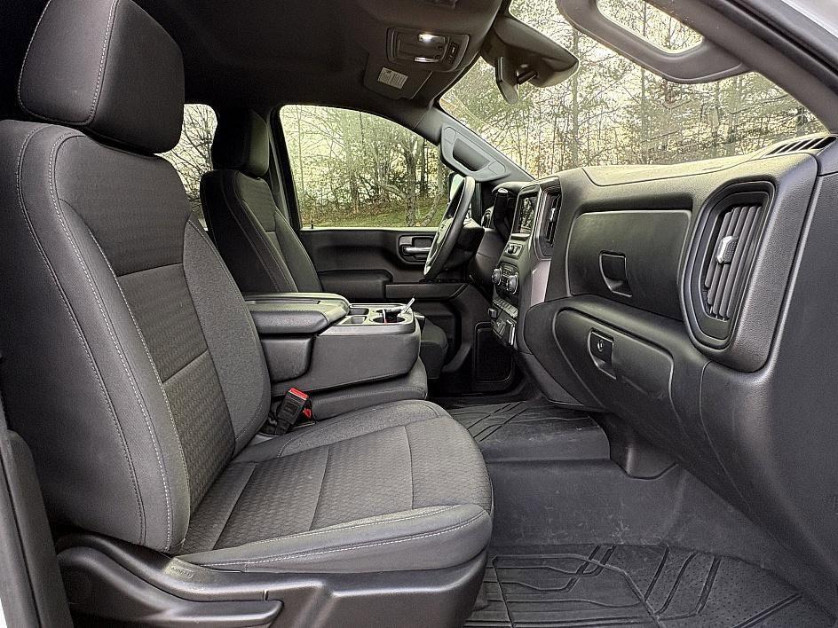 used 2024 Chevrolet Silverado 2500 car, priced at $42,987