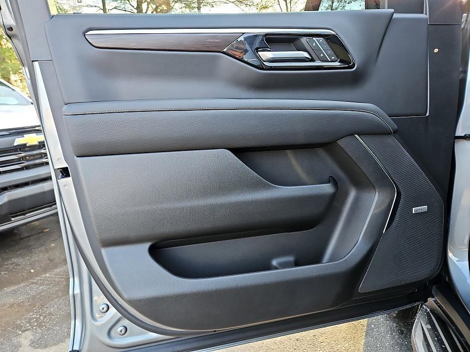 new 2026 Chevrolet Suburban car, priced at $83,034