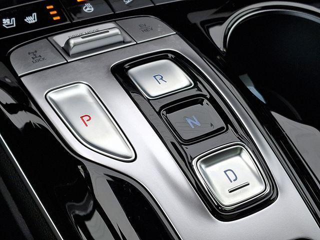 new 2024 Hyundai TUCSON Plug-In Hybrid car, priced at $43,224