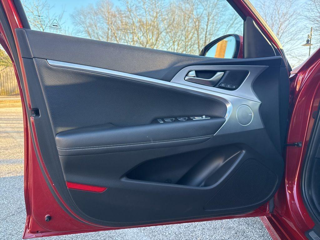 used 2019 Genesis G70 car, priced at $21,925