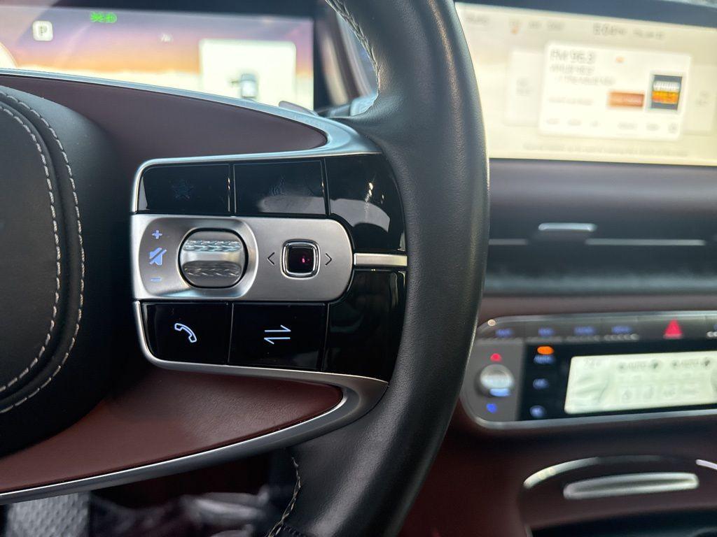 used 2024 Genesis G90 car, priced at $59,500