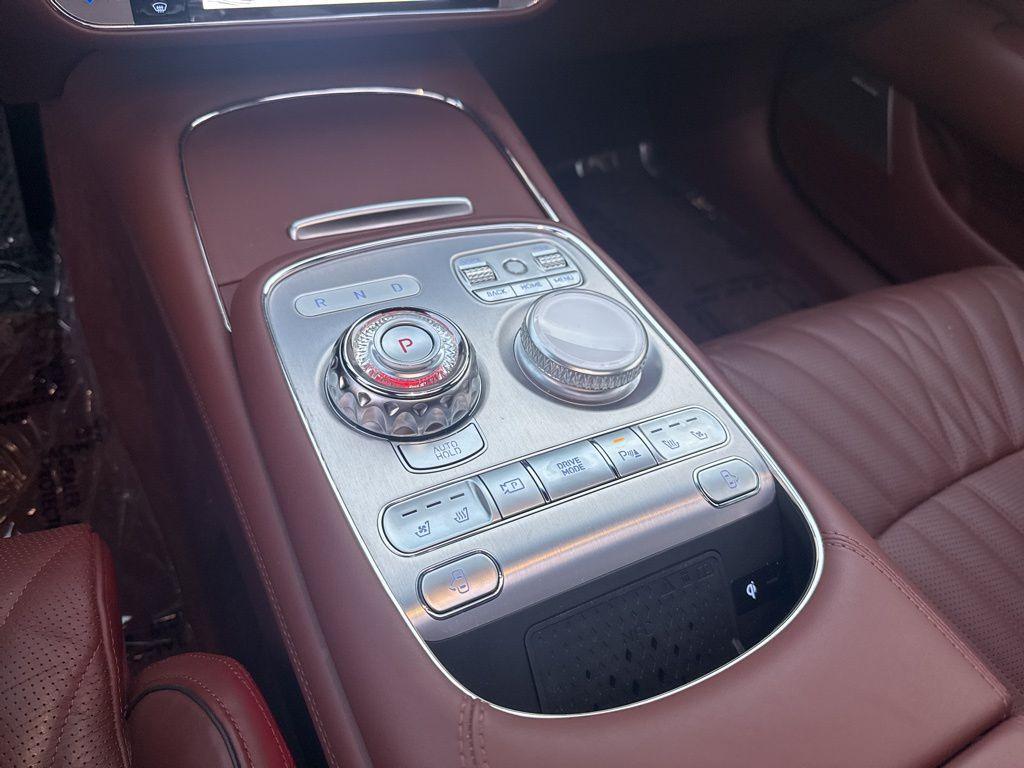 used 2024 Genesis G90 car, priced at $59,500