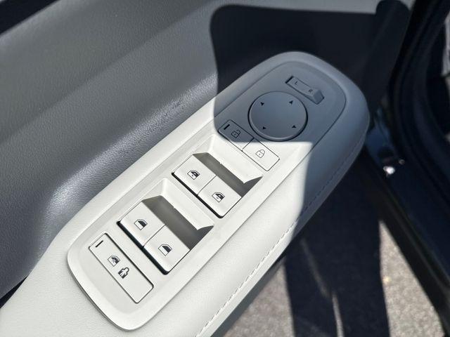 new 2026 Hyundai SANTA FE HEV car, priced at $41,955