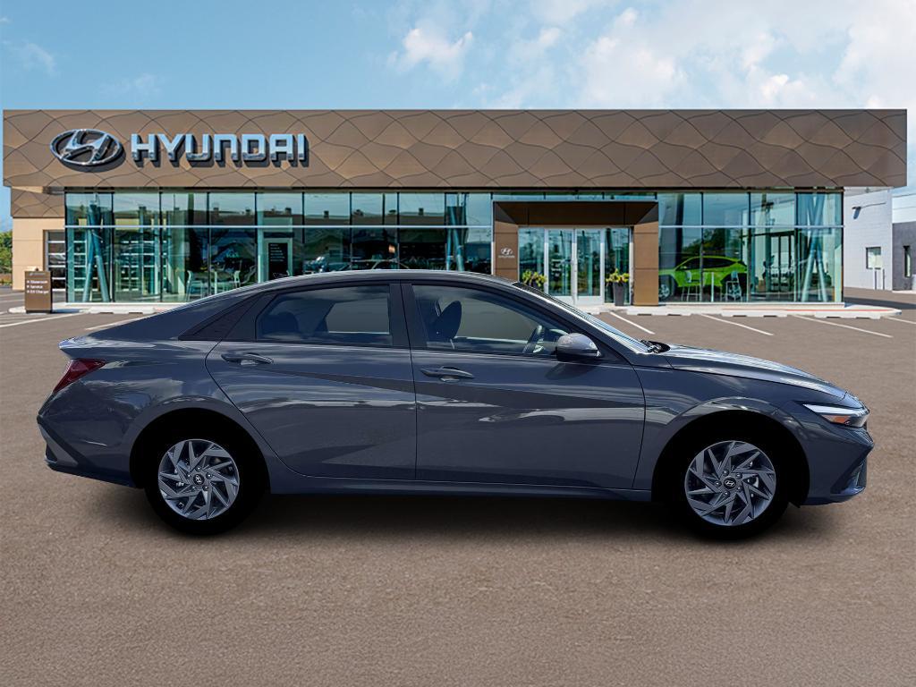 new 2026 Hyundai ELANTRA HEV car, priced at $25,532
