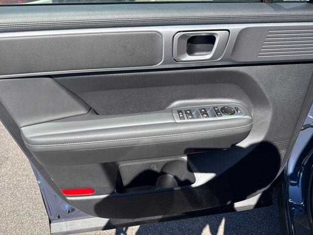 new 2026 Hyundai SANTA FE HEV car, priced at $39,903