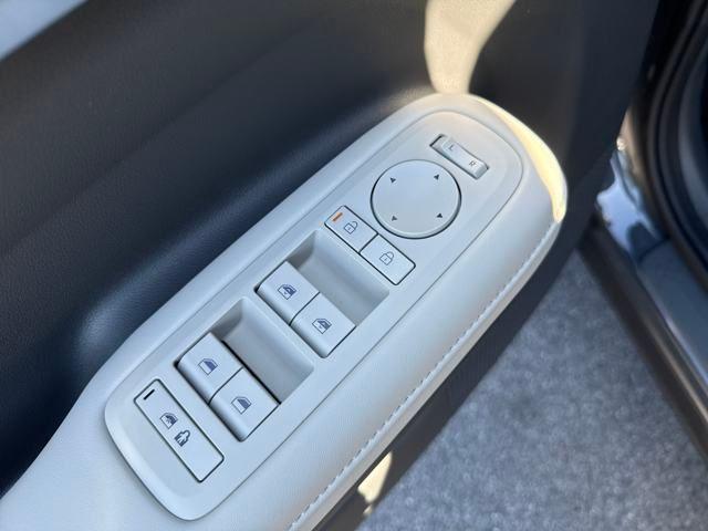 new 2026 Hyundai SANTA FE HEV car, priced at $39,871