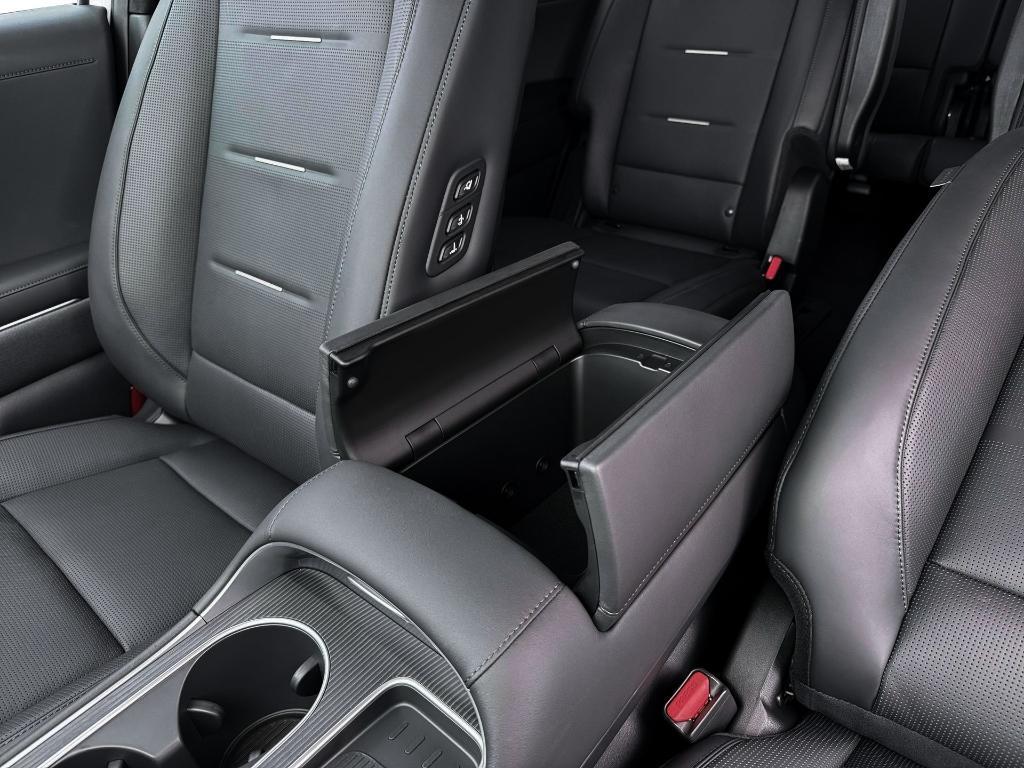 new 2026 Hyundai Palisade Hybrid car, priced at $59,826