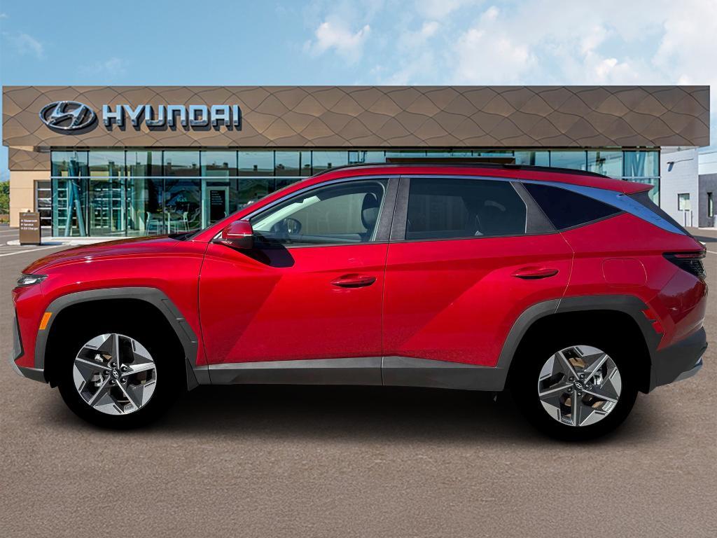 new 2026 Hyundai TUCSON Hybrid car, priced at $37,204