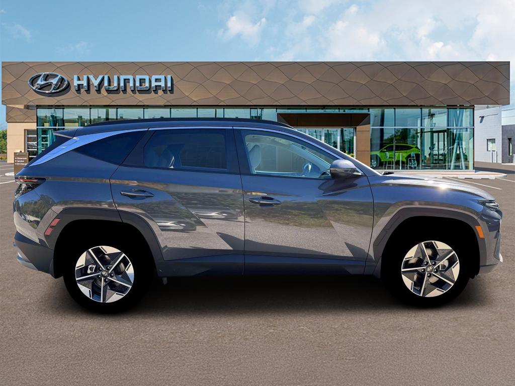 new 2026 Hyundai TUCSON Hybrid car, priced at $36,736