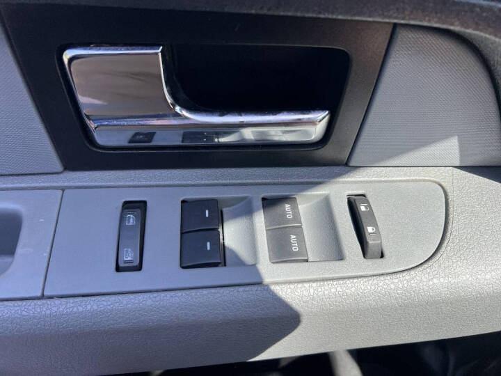 used 2013 Ford F-150 car, priced at $15,900