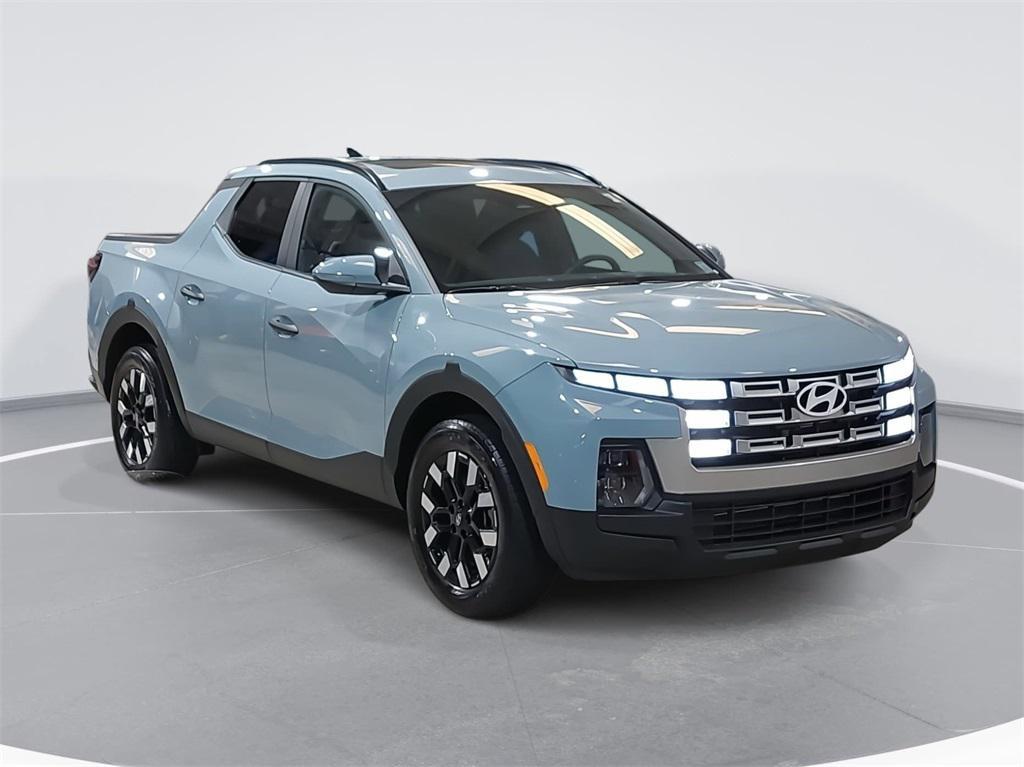 used 2025 Hyundai SANTA CRUZ car, priced at $28,130
